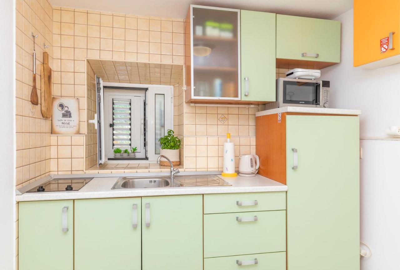Revelin Apartment